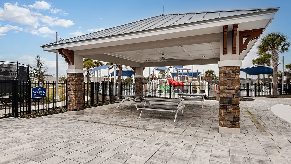 Silverleaf-Amenities-Center1427-1200X675