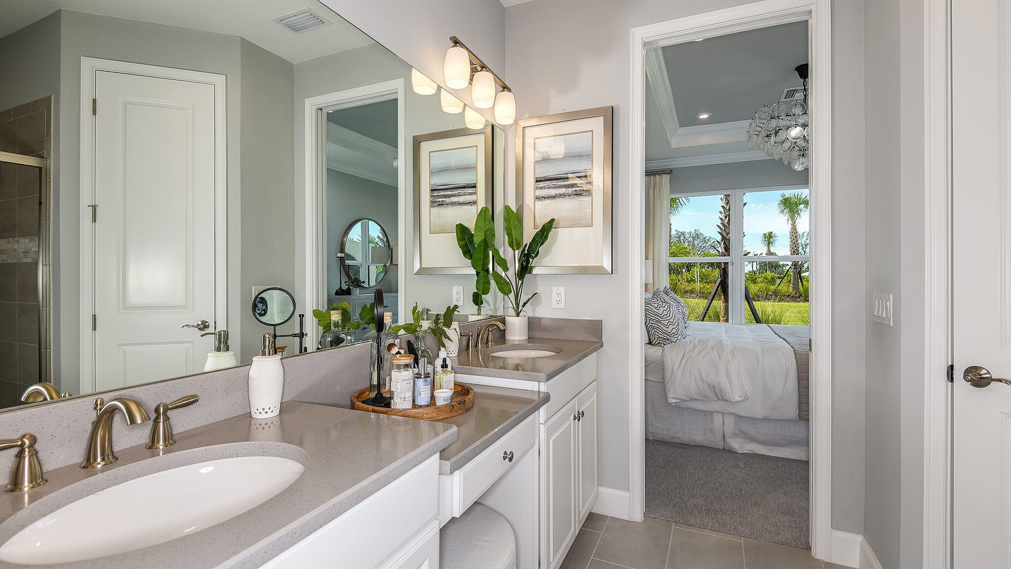 Esp-at-Azario-LWR-Ibis-8760-16x9