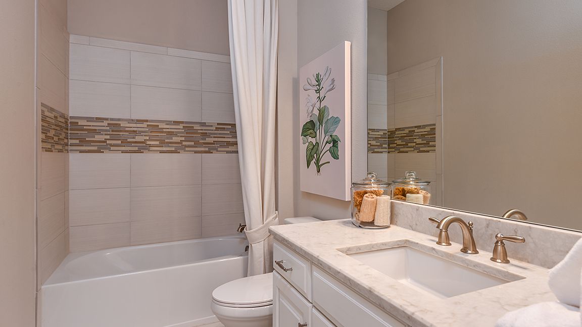 Esp at Azario LWR Pallazio 7109-16x9