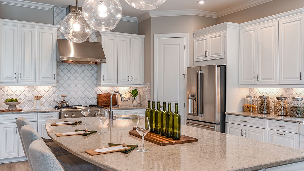 Esp at Azario LWR Pallazio 7124-16x9