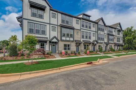 411 Jetton St-002