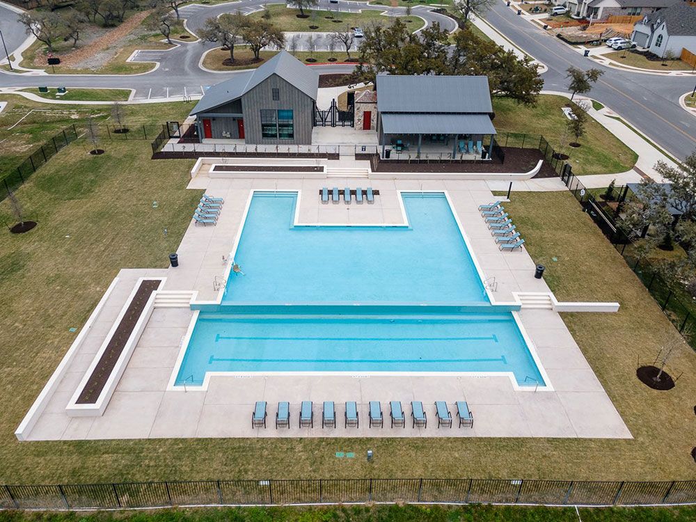 Amenity Center