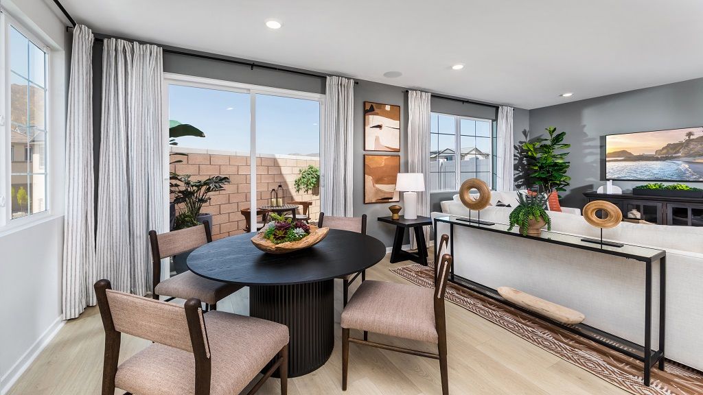 resized-Towns-Plan 2-Dining R-CMF Photo-7093