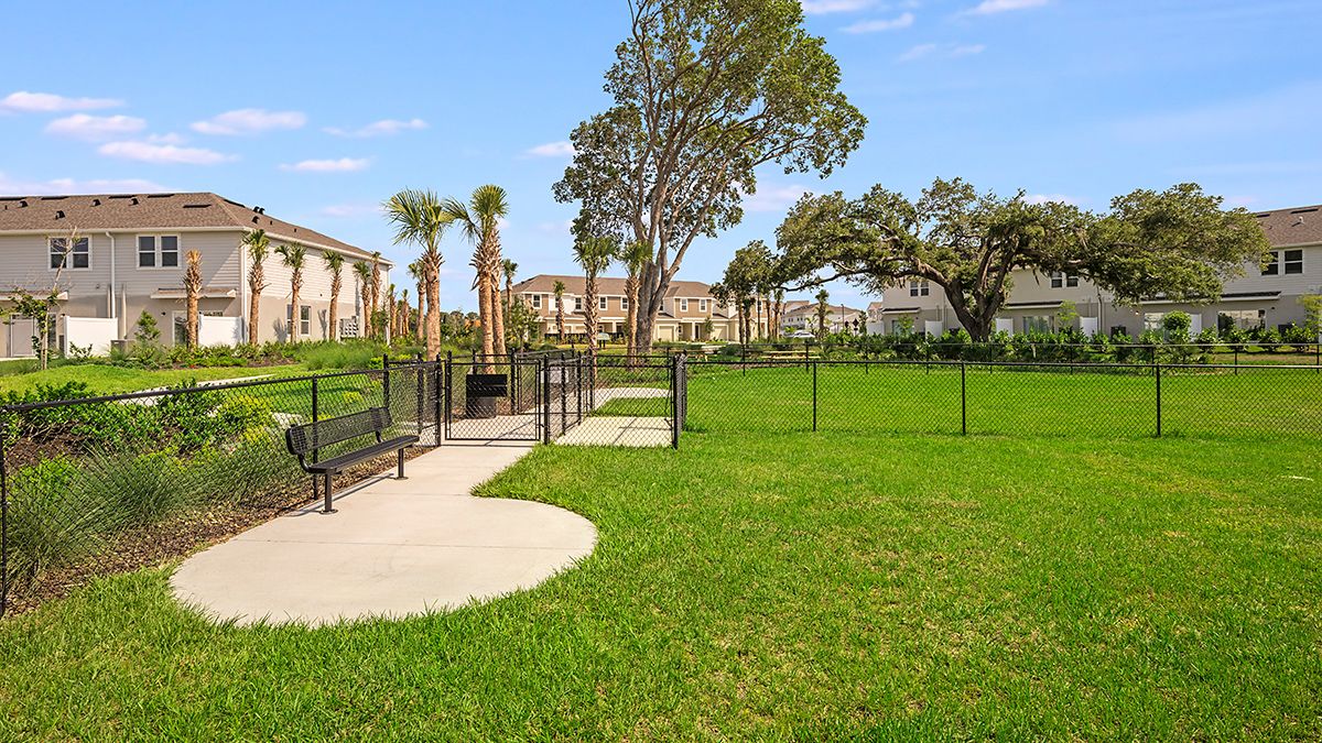 Vinterra-Townhome-Amenity-1503-Dog-Park