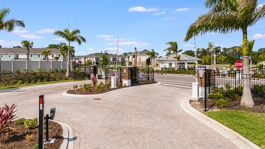 Vinterra-Townhome-Amenity-0053-Community-Entry