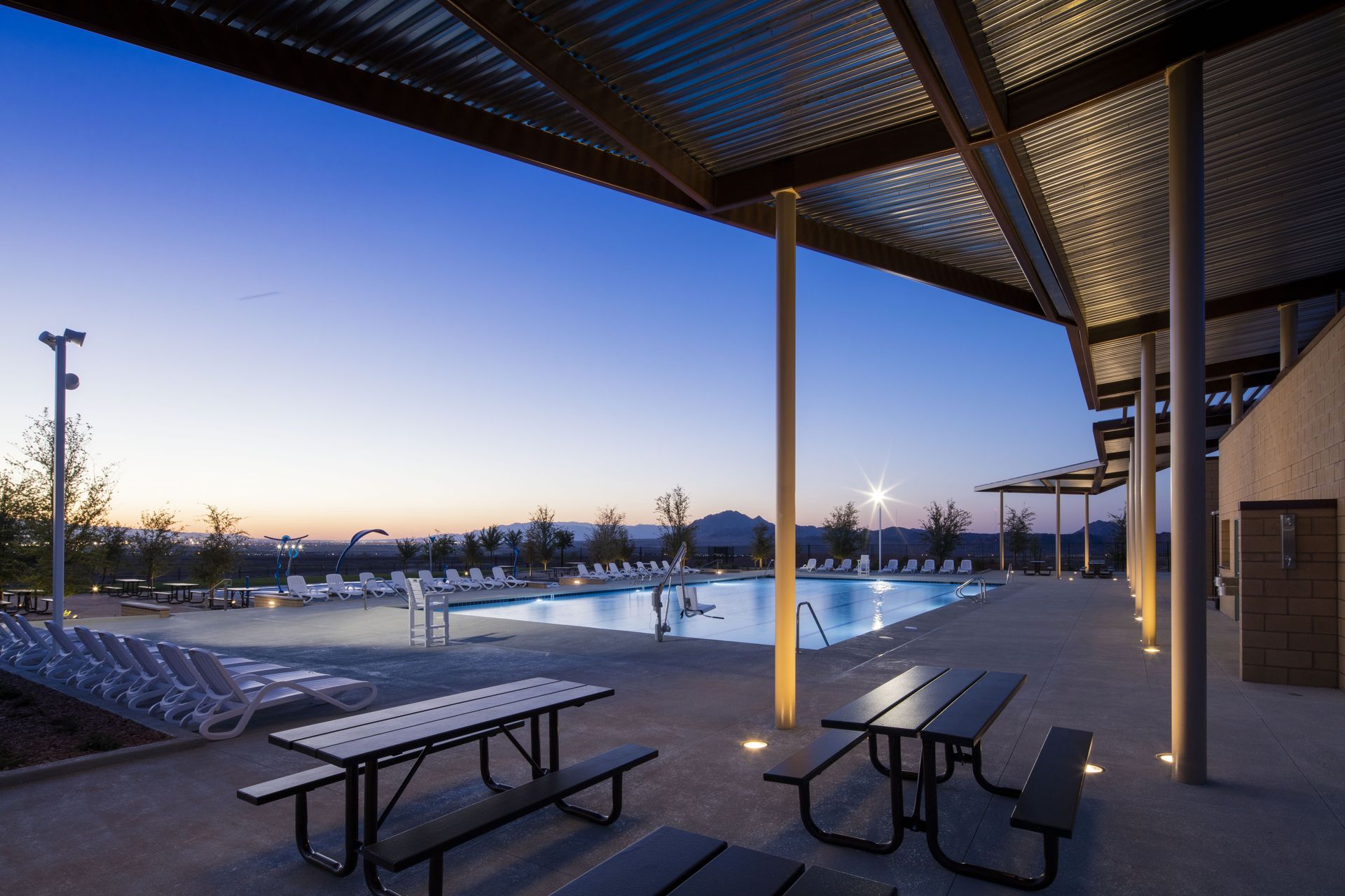 Landwell_Cadence_Pool_071416_491