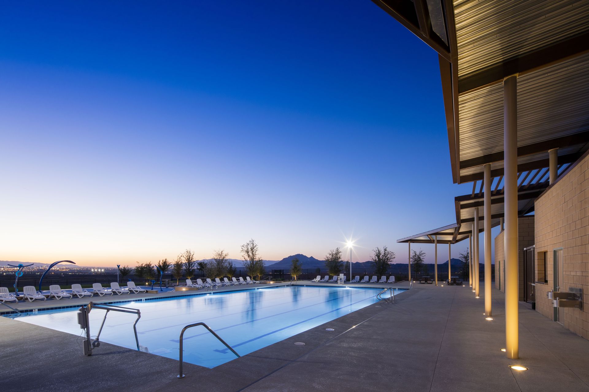 Landwell_Cadence_Pool_071416_505