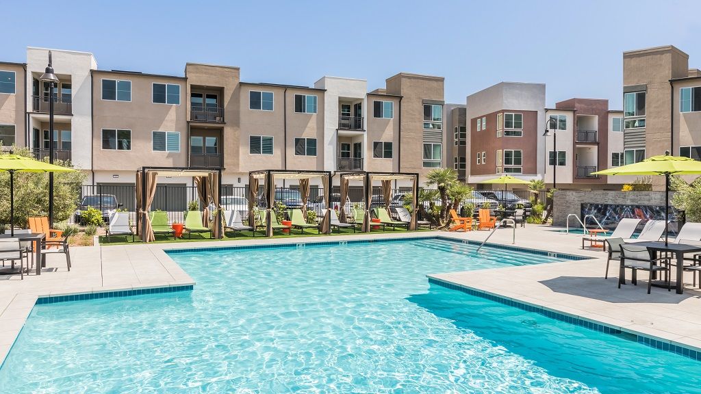 resized-Radius Pool-CMF Photo-8102