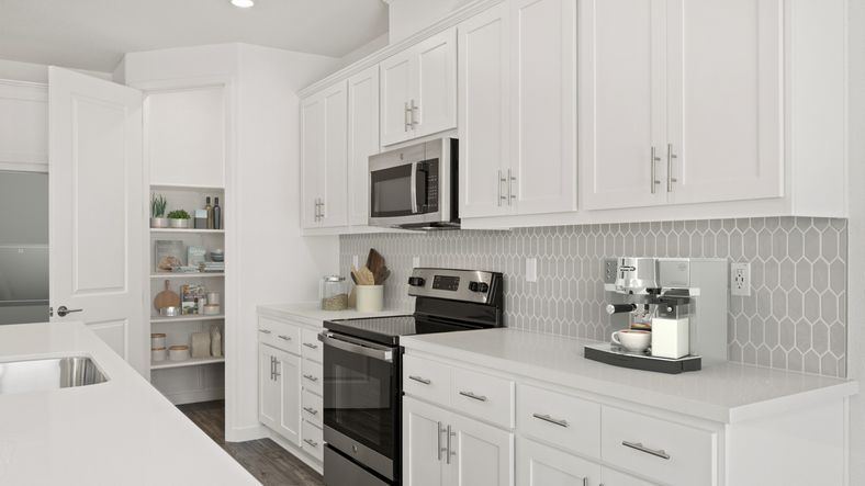 Maple Kitchen 2