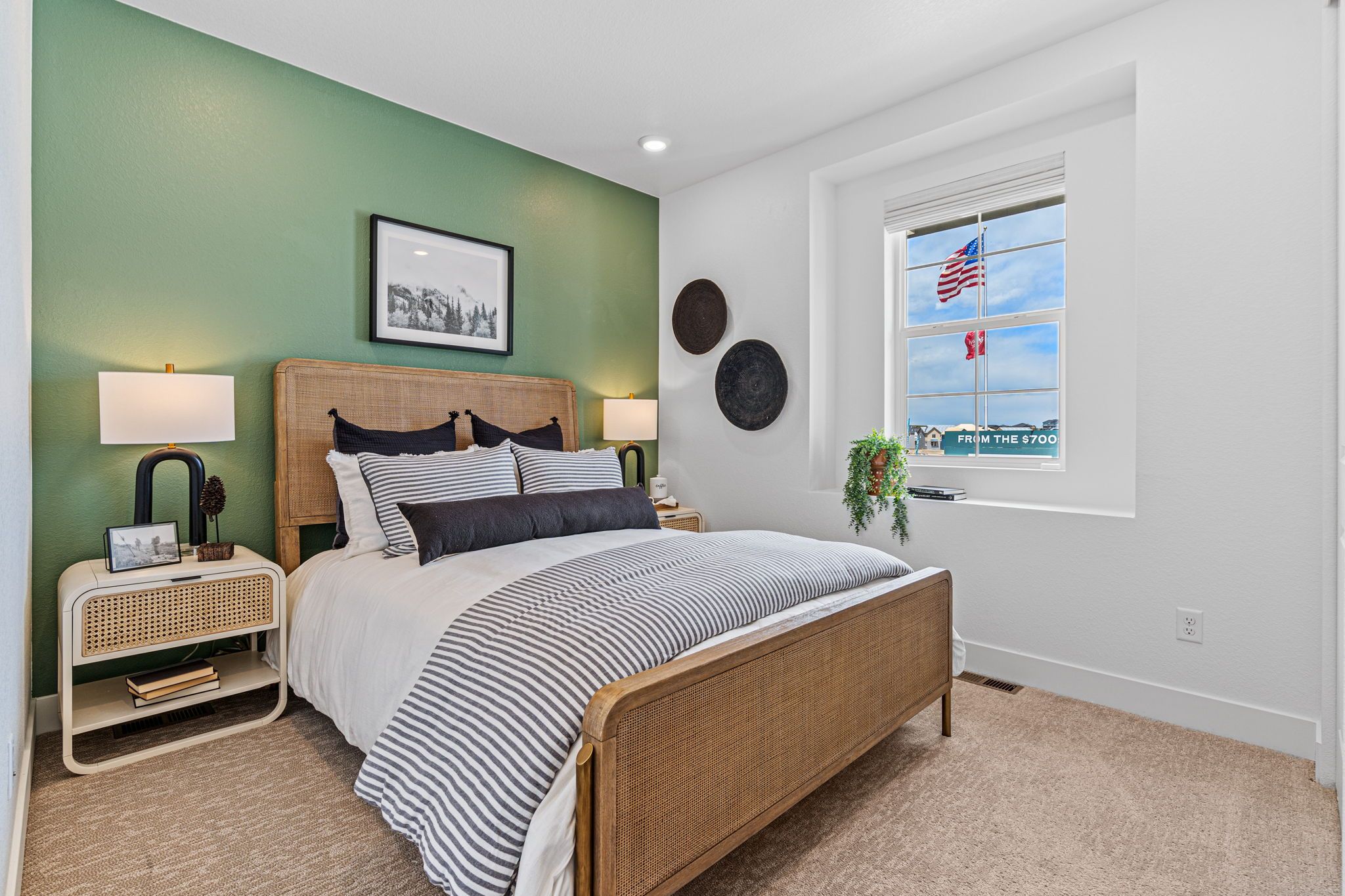 037-9209-Russell-Cir-Print