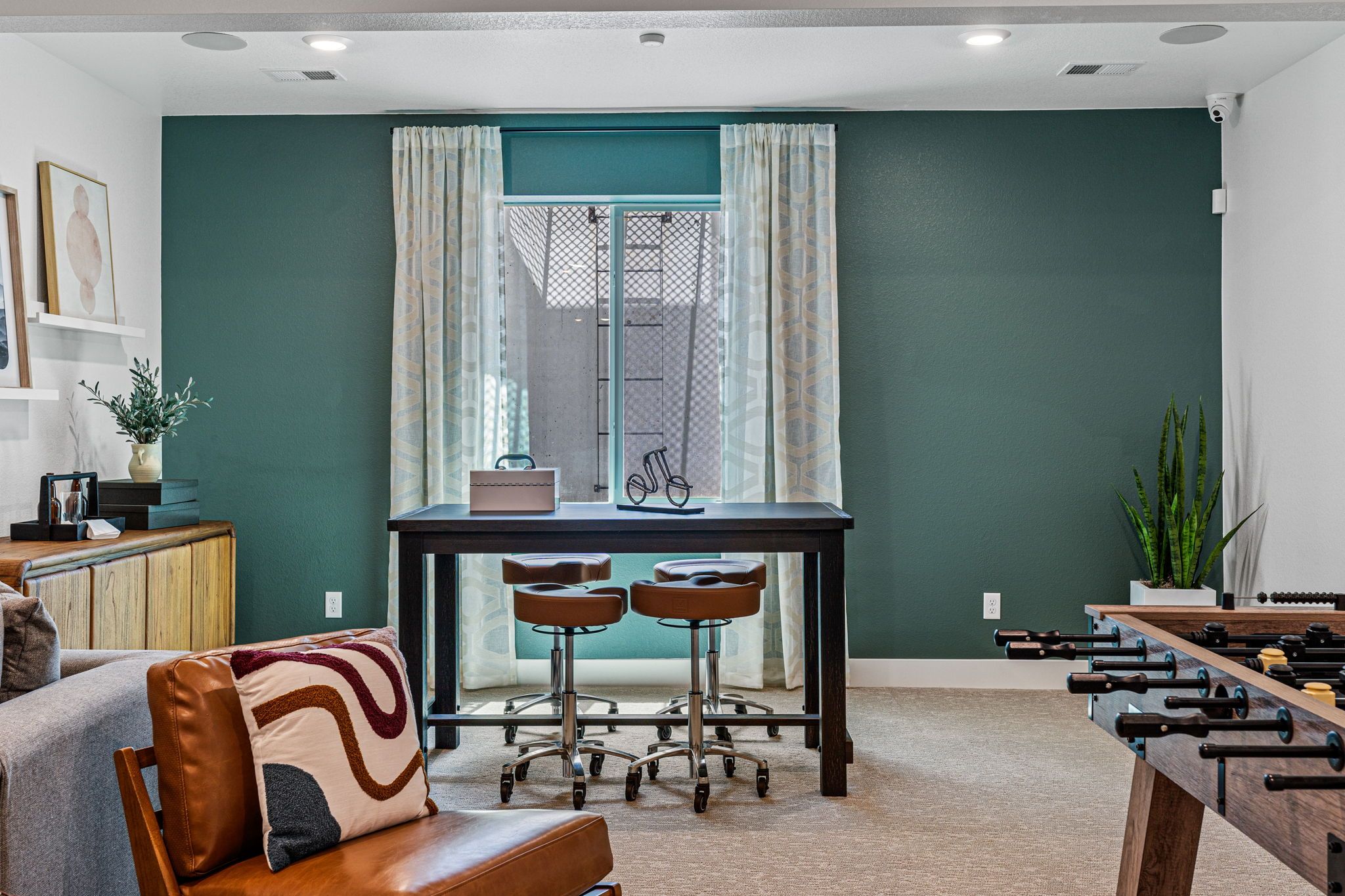 043-9209-Russell-Cir-Print