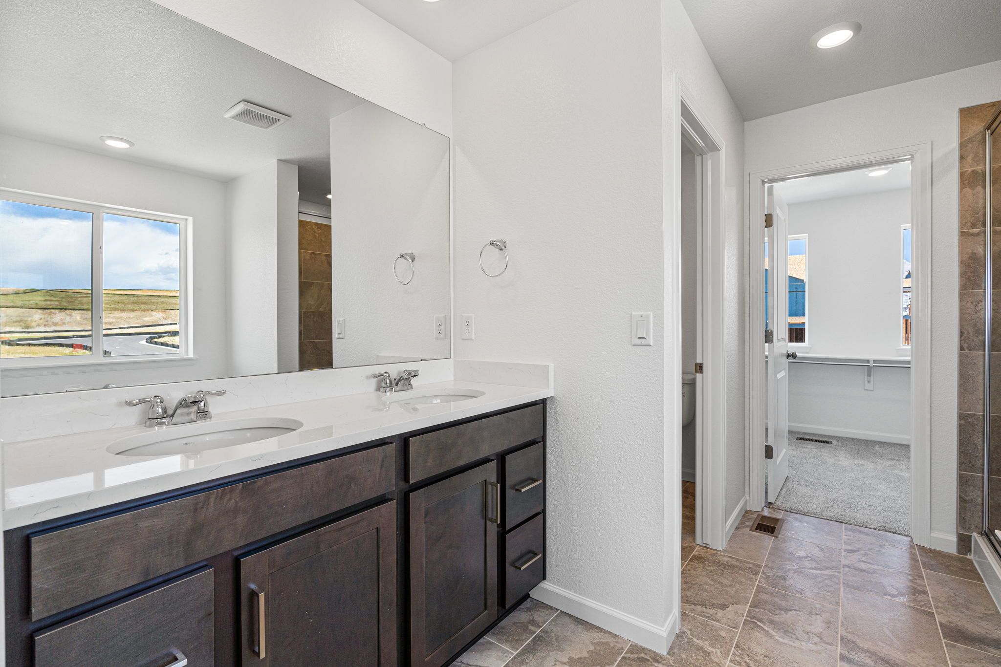 031-39645-Gwinett-Cir-Print