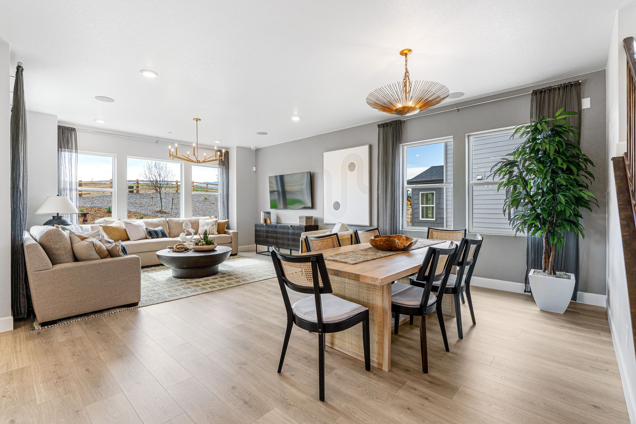 010-9229-Russell-Cir-Print