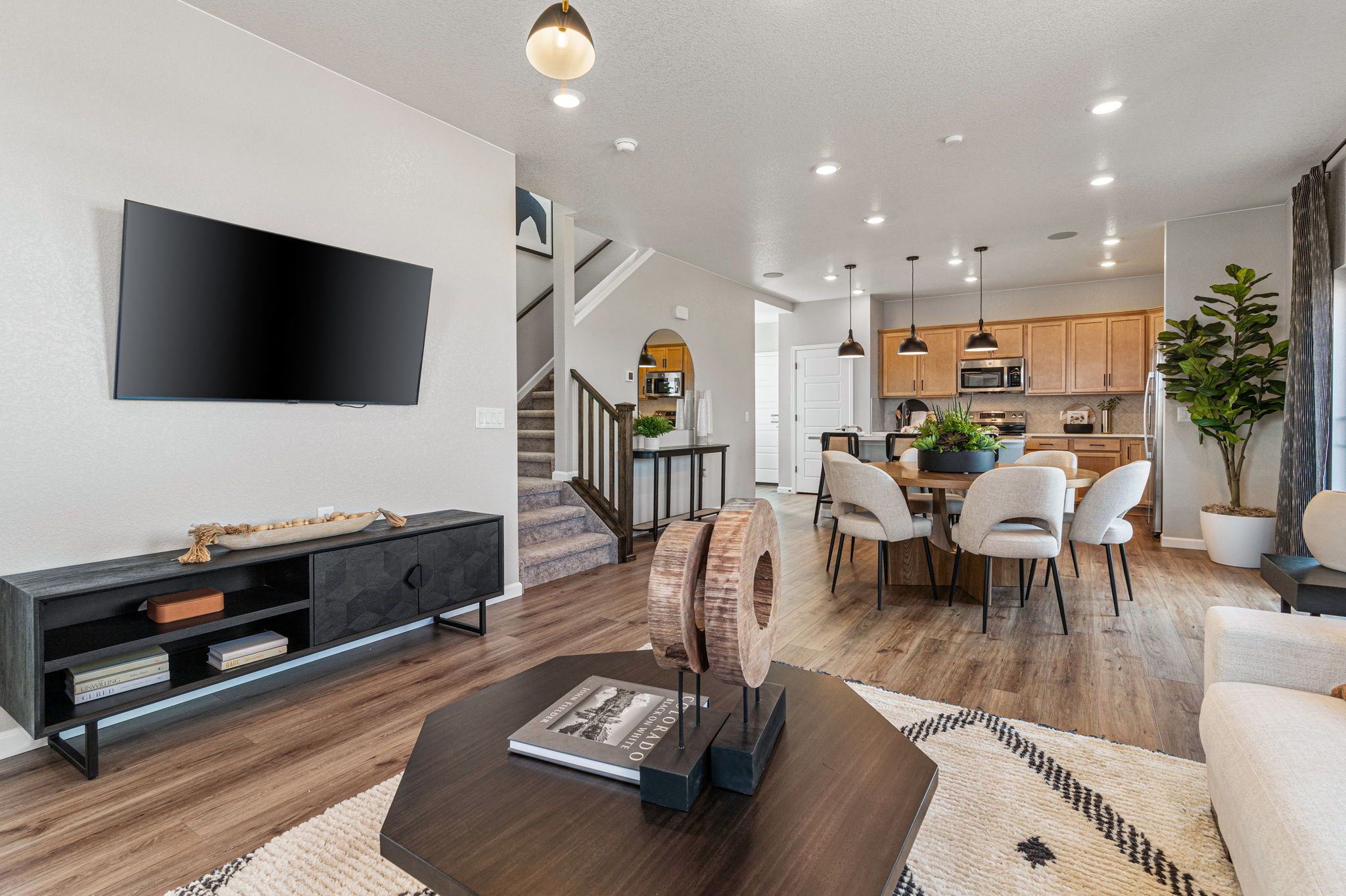 010-2121-Barnwood-Dr-Print (2)