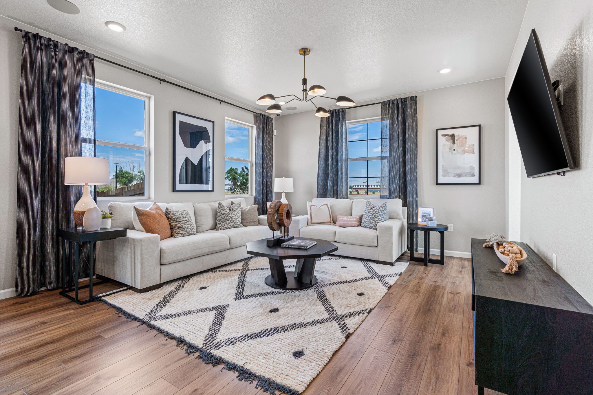 011-2121-Barnwood-Dr-Print (2)