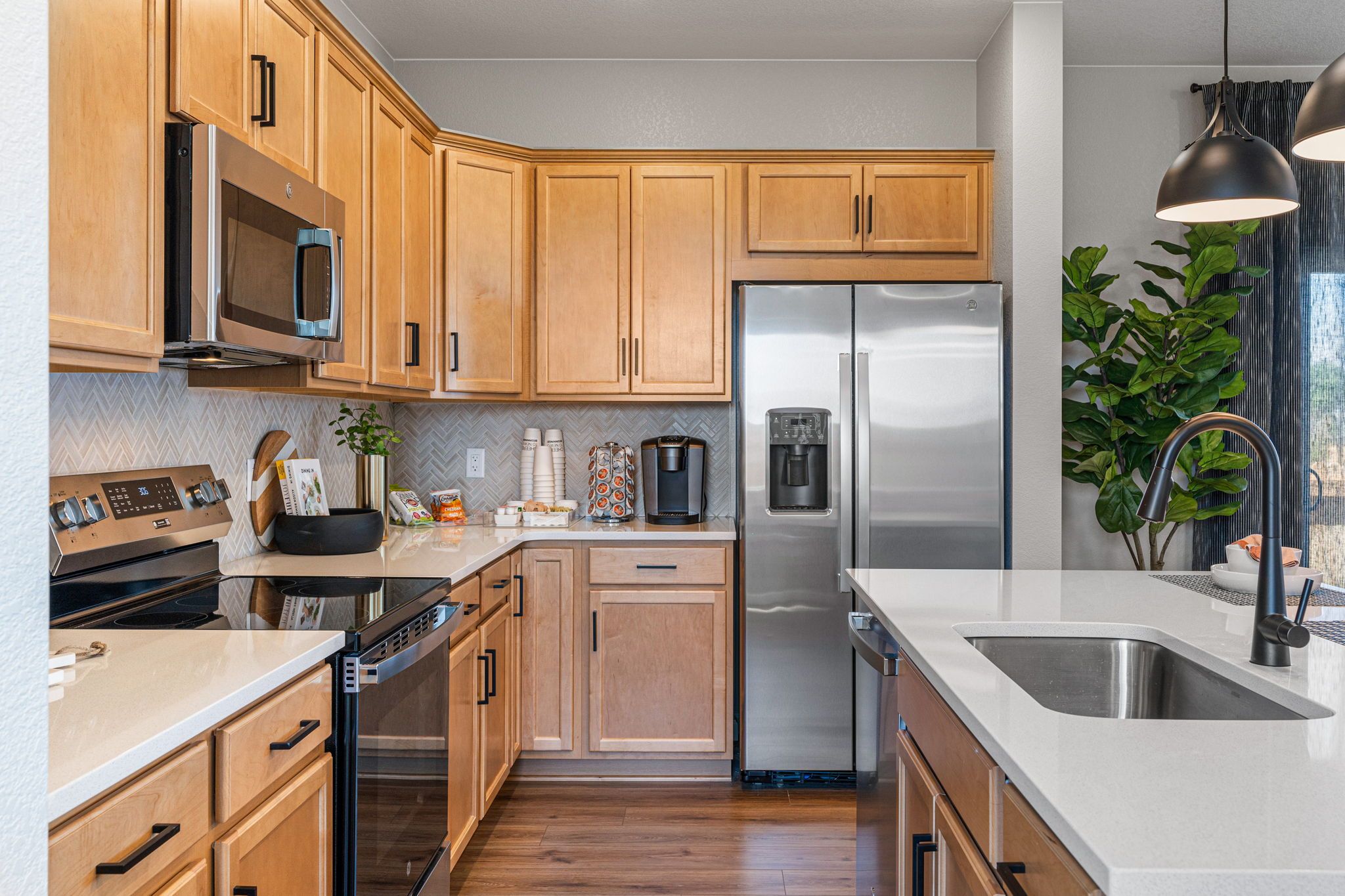 028-2121-Barnwood-Dr-Print