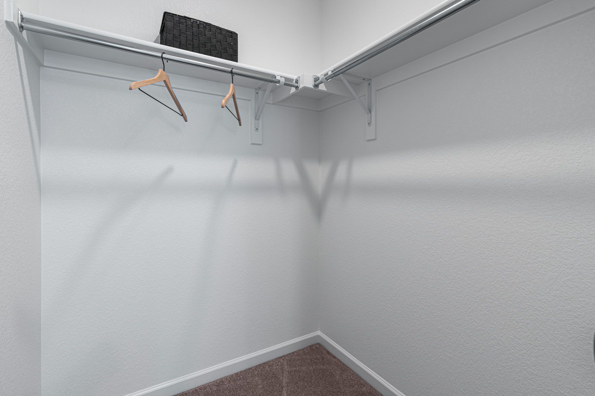 055-2121-Barnwood-Dr-Print