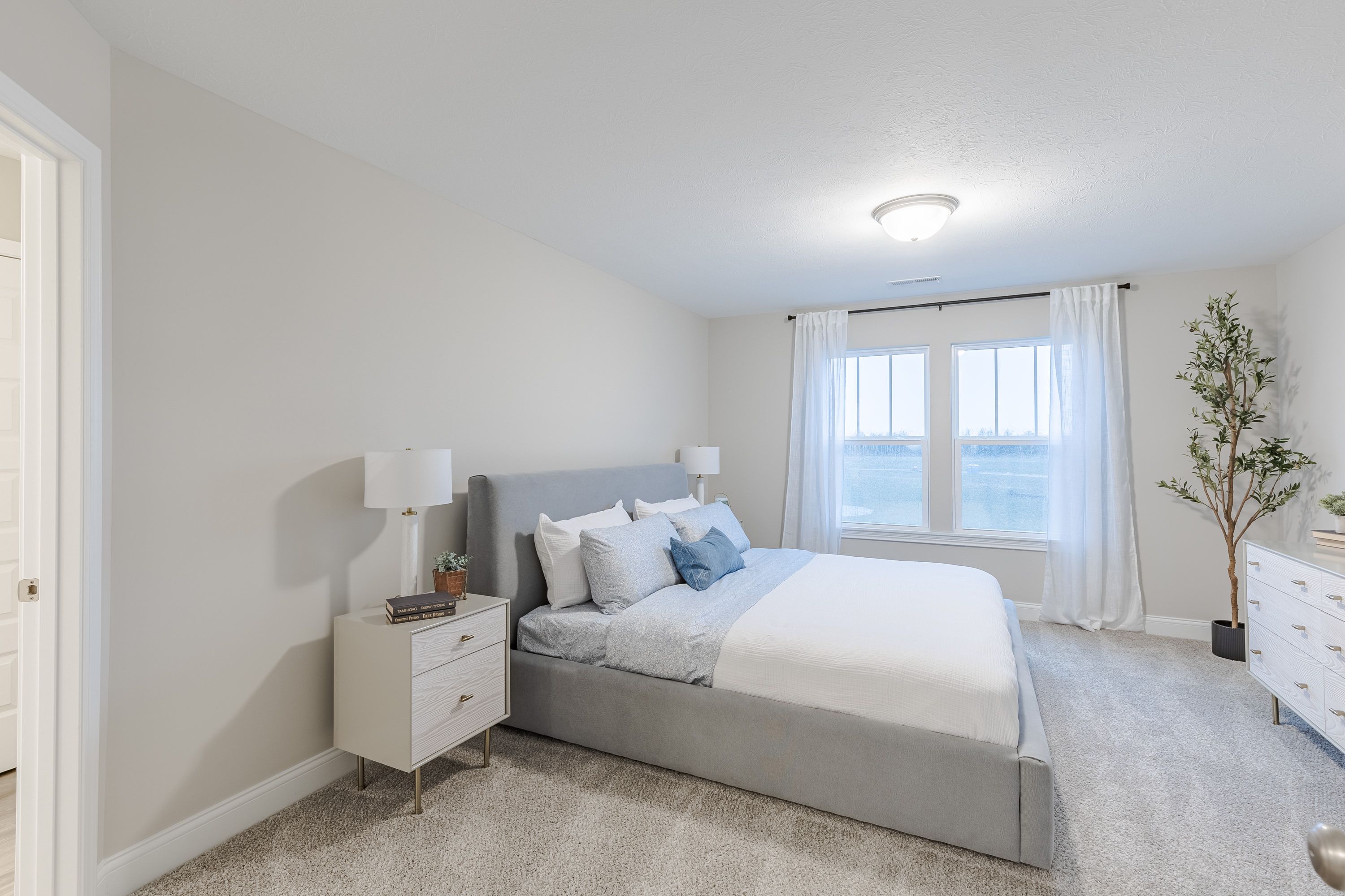 COT10003-MIDTOWN P2-S MODEL-39