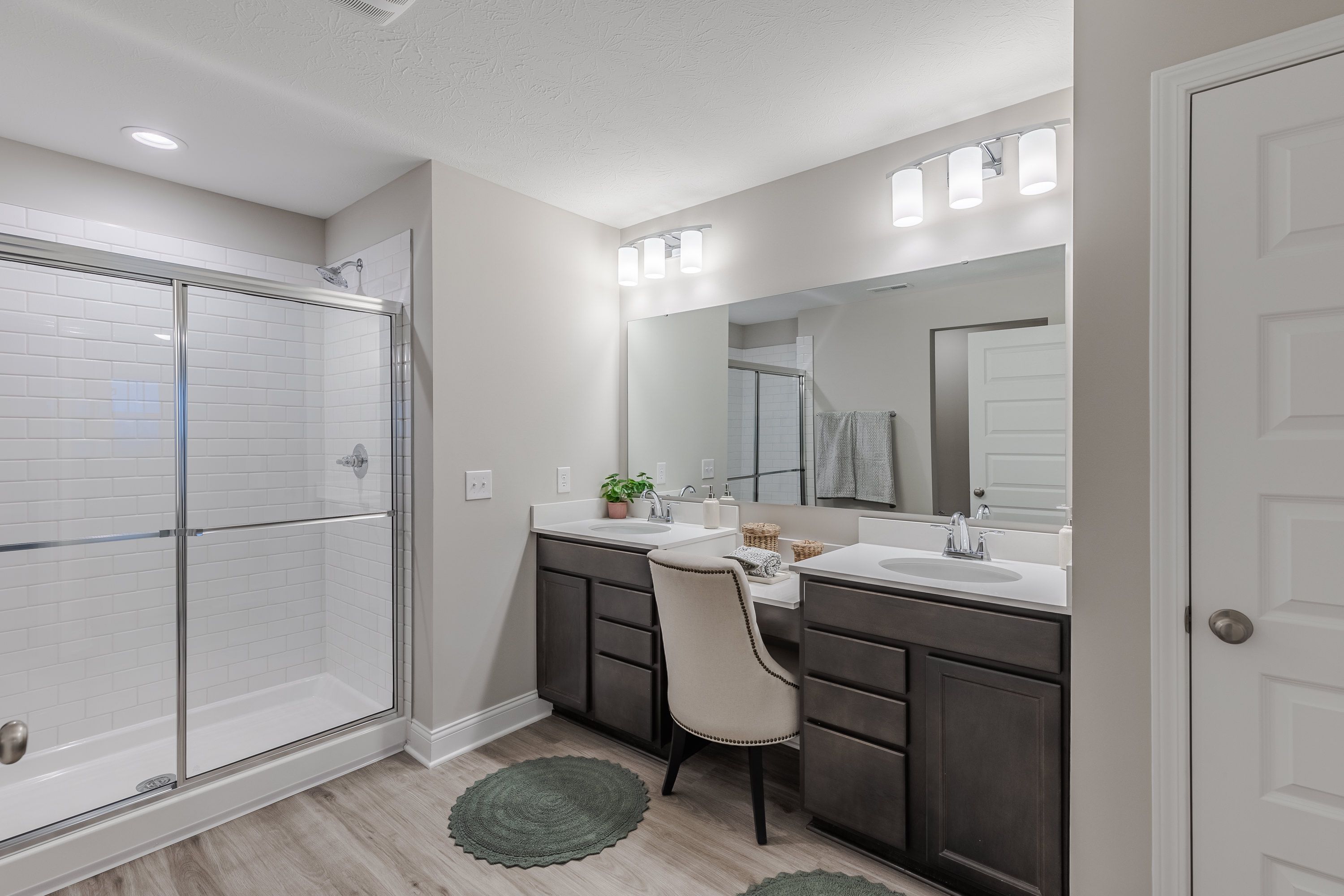 COT10003-MIDTOWN P2-S MODEL-43