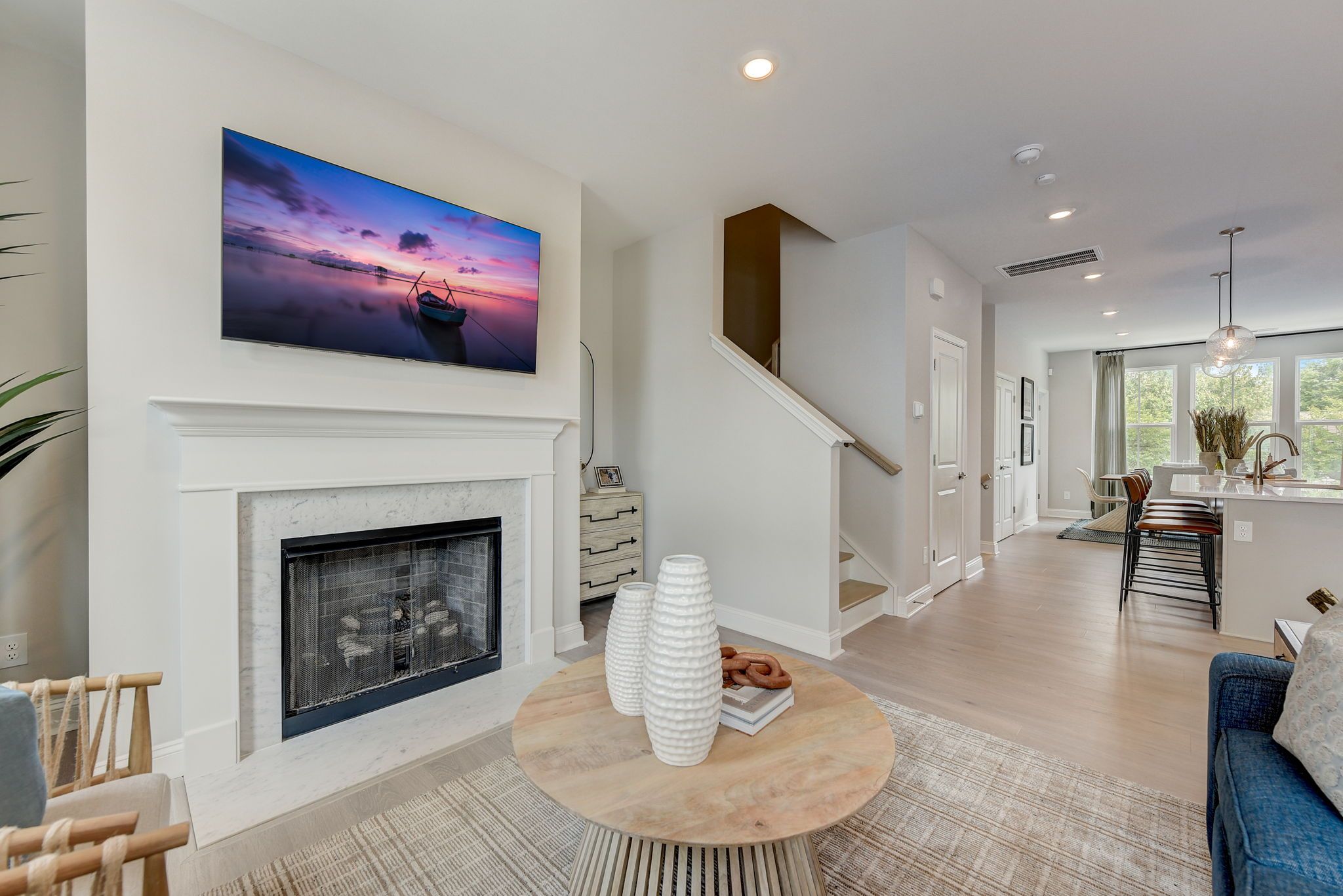 411 Jetton St-012
