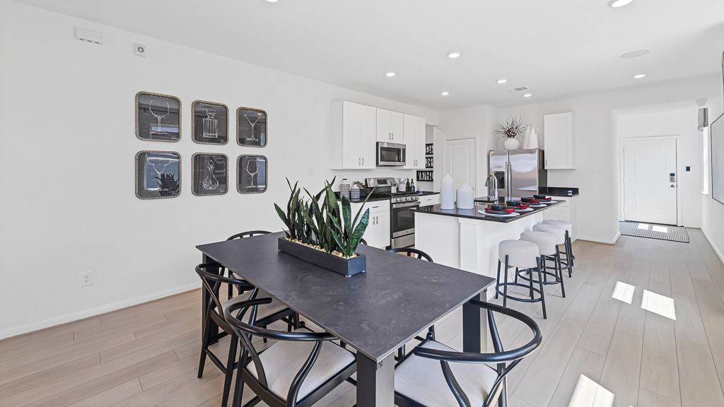 25-TM Hockley Model Allegro Int-20240627