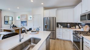 186 Hank Way (Magnolia)