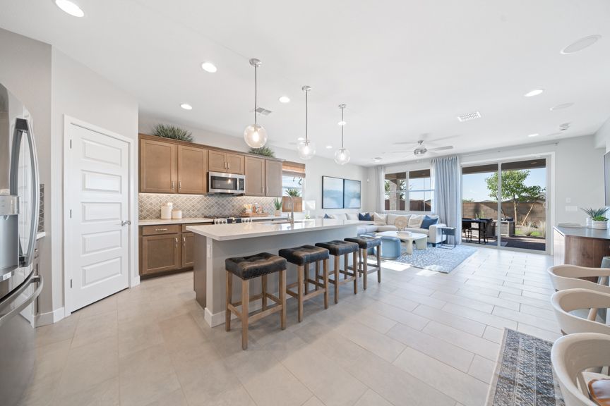 6 Kitchen