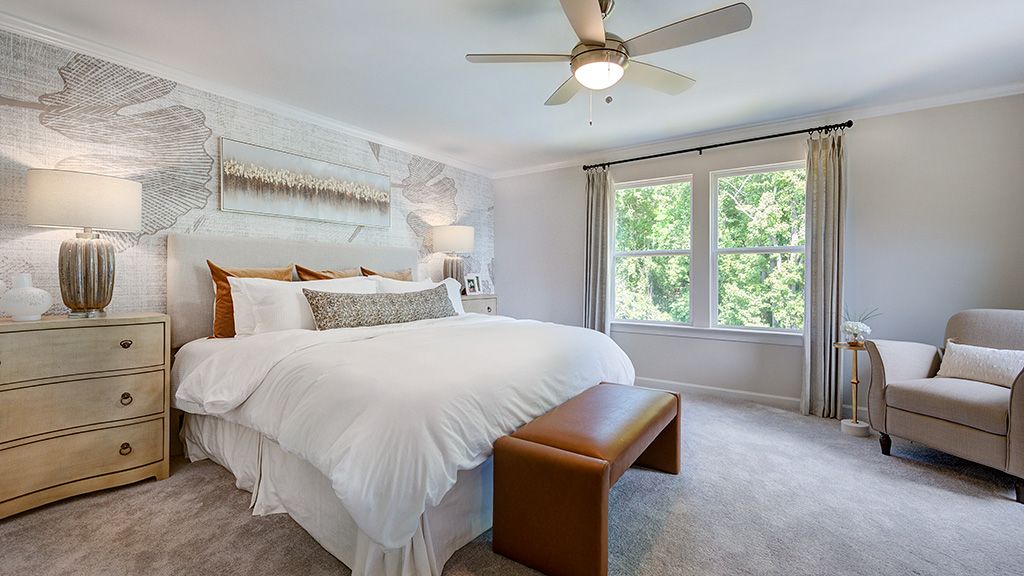 G Quincy owner bed window