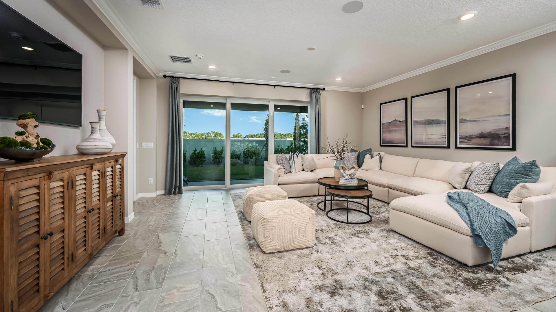 Tiburon Grenada 6424-1200x675 - living