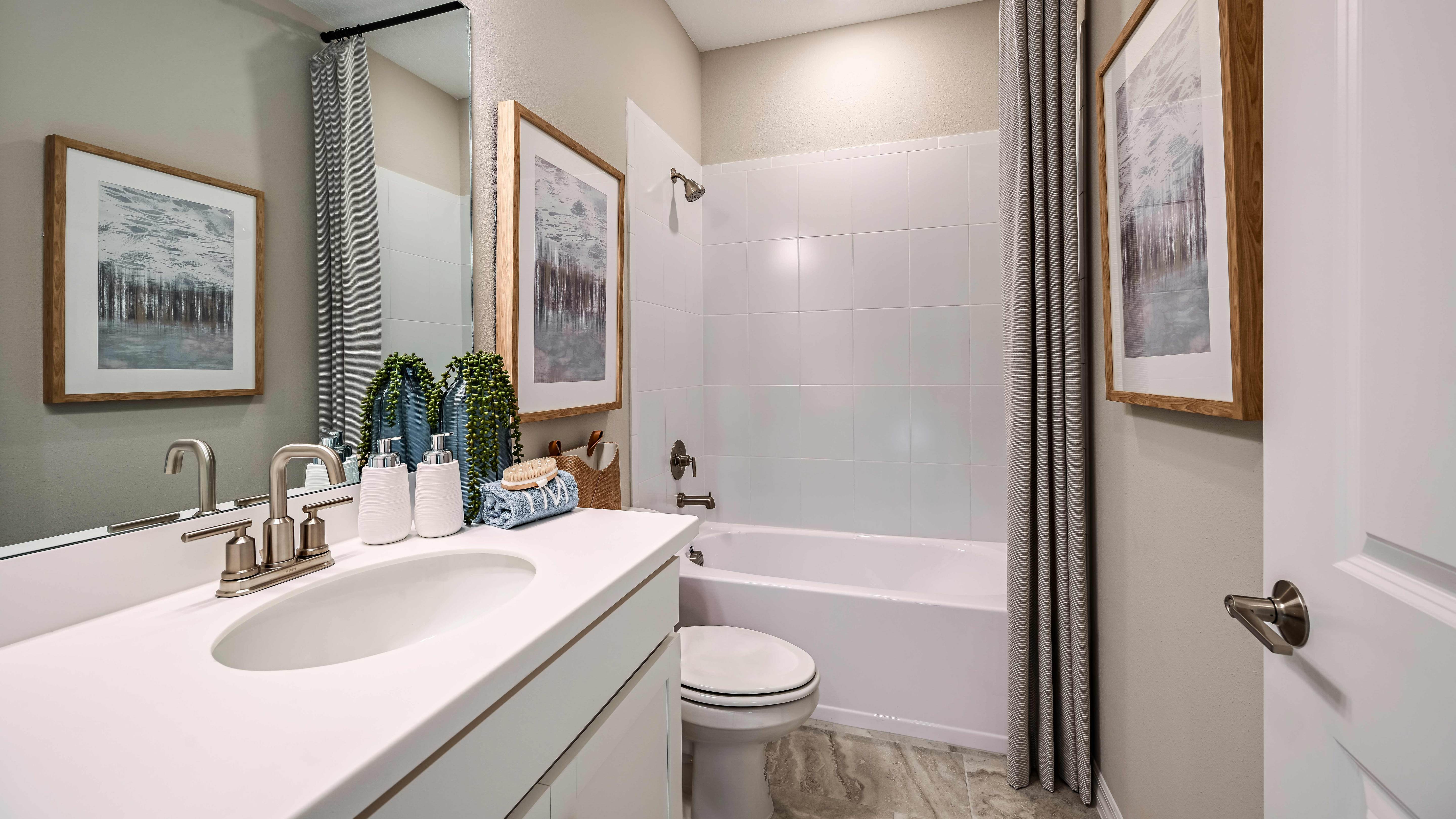 Tiburon Grenada 6464-1200x675 - bathroom 2