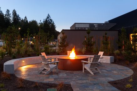 Ovation at Oak Tree_The Villages Circular Firepit
