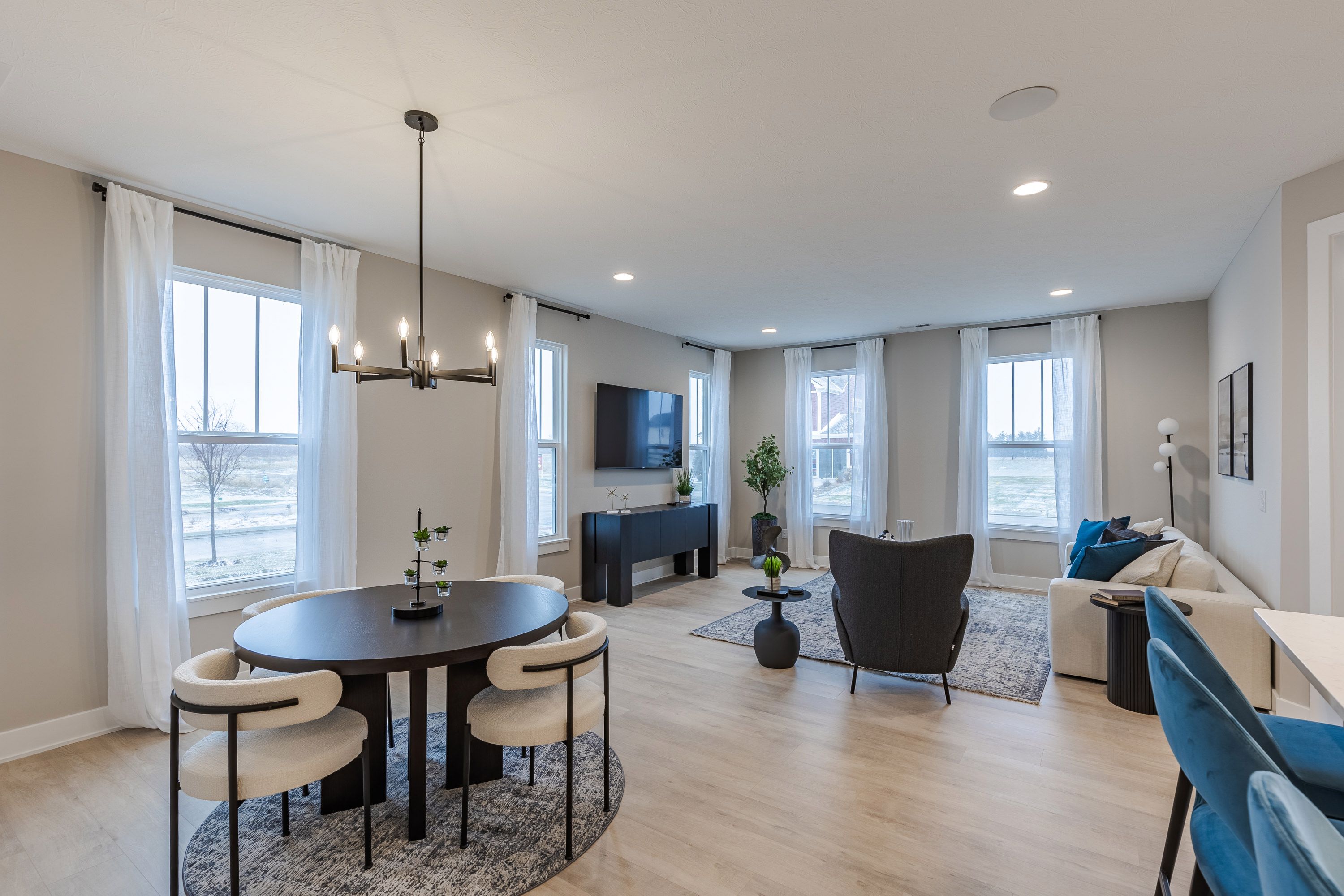 COT10004-UPTOWN-P3-MODEL-6