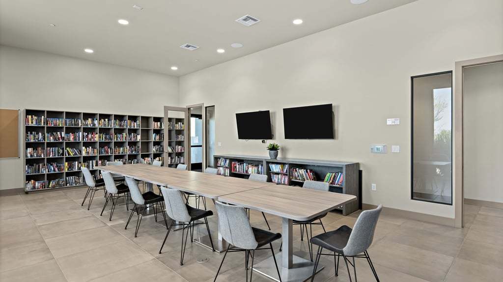 34-custom-Ovation Clubhouse-35