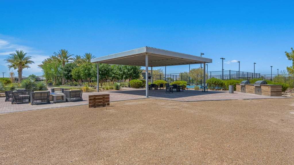 54-custom-Ovation Clubhouse-56