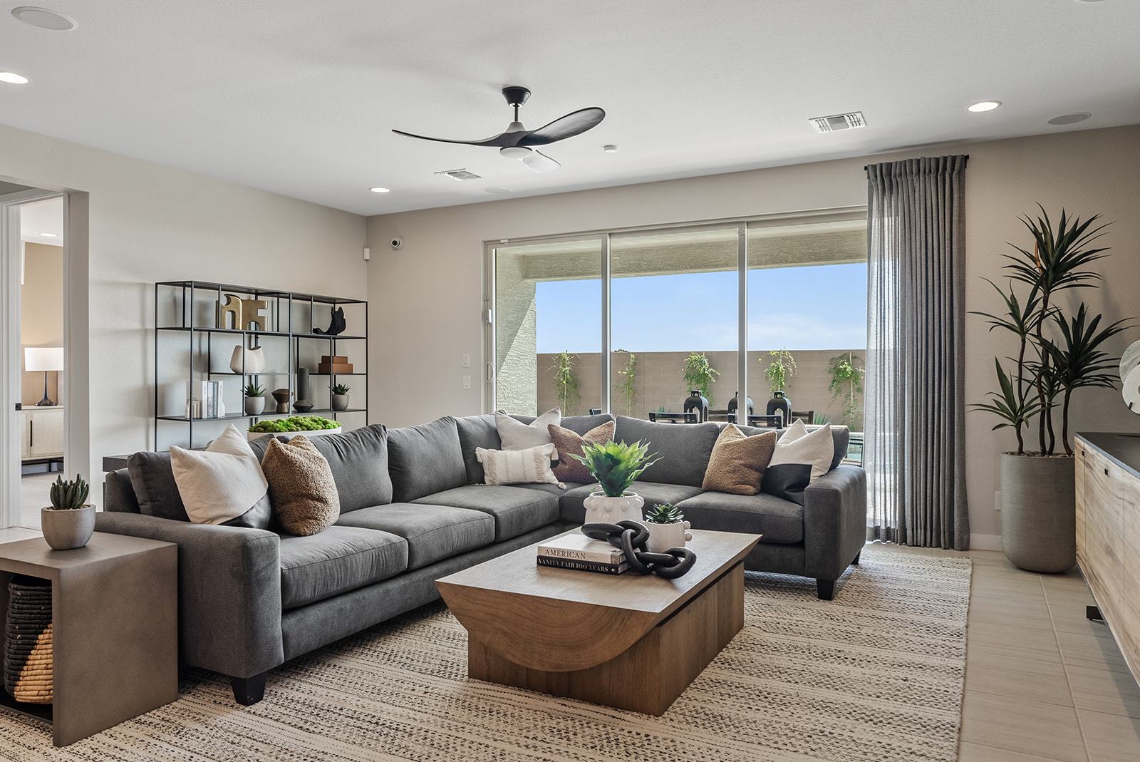 Asante Journey Overland Model_Great Room