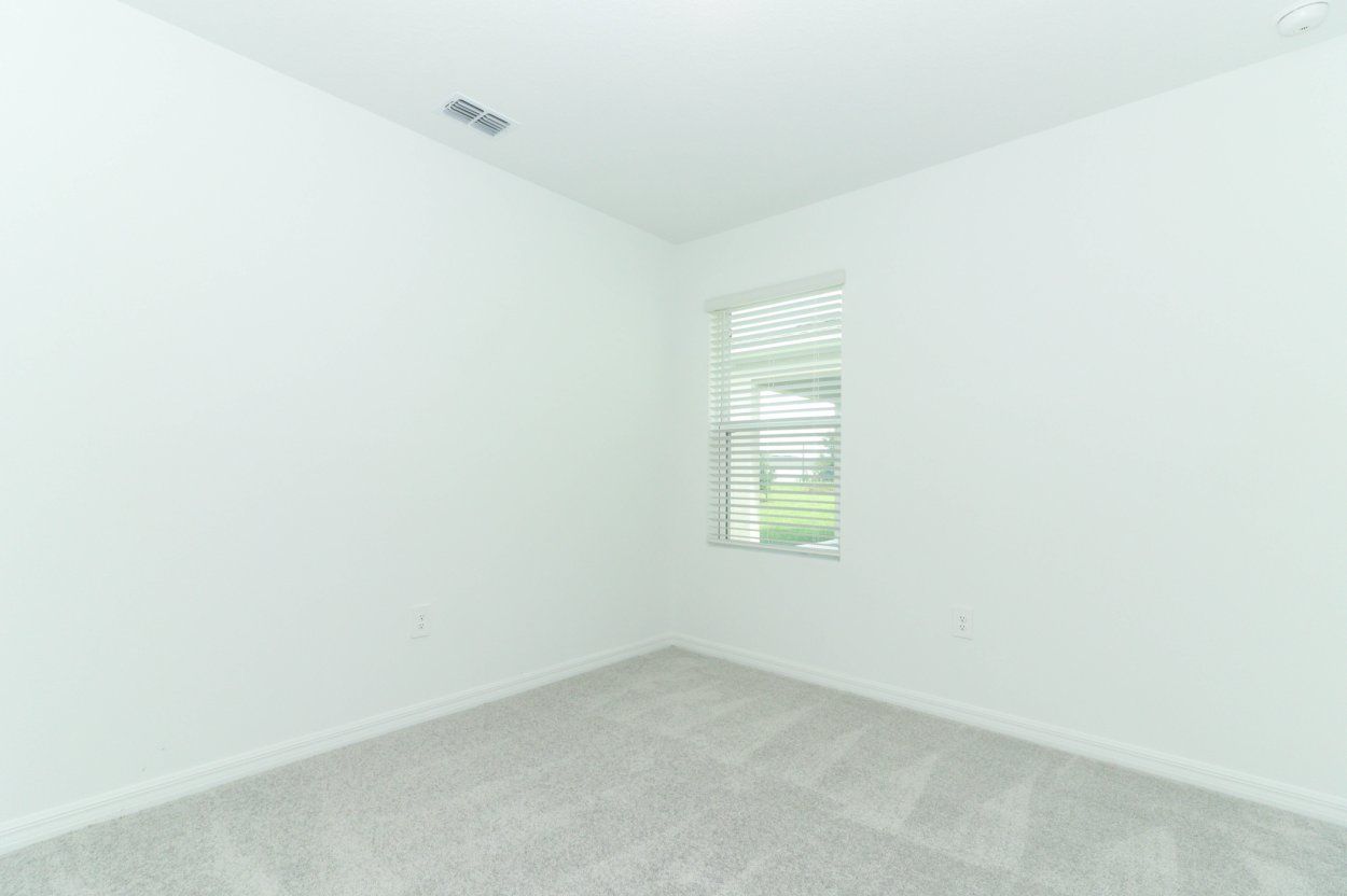 025-Bedroom