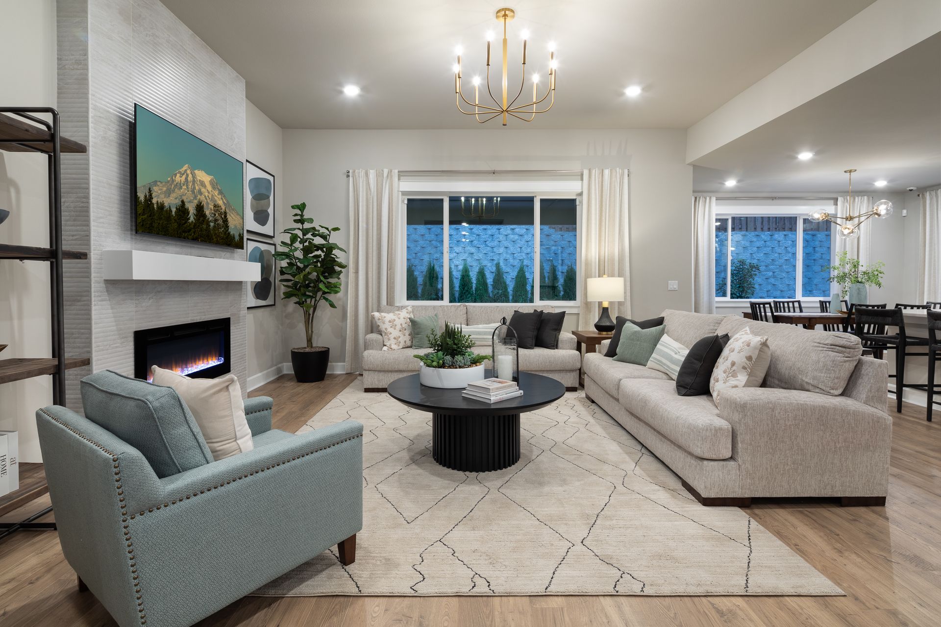 Ovation at Oak Tree Walnut II Great Room