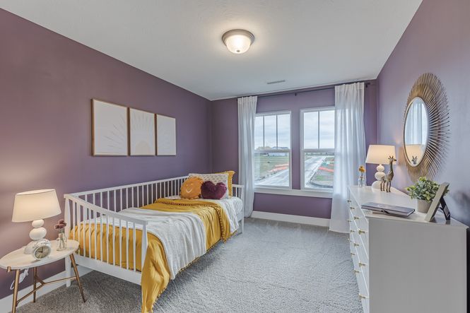 37 Bedroom