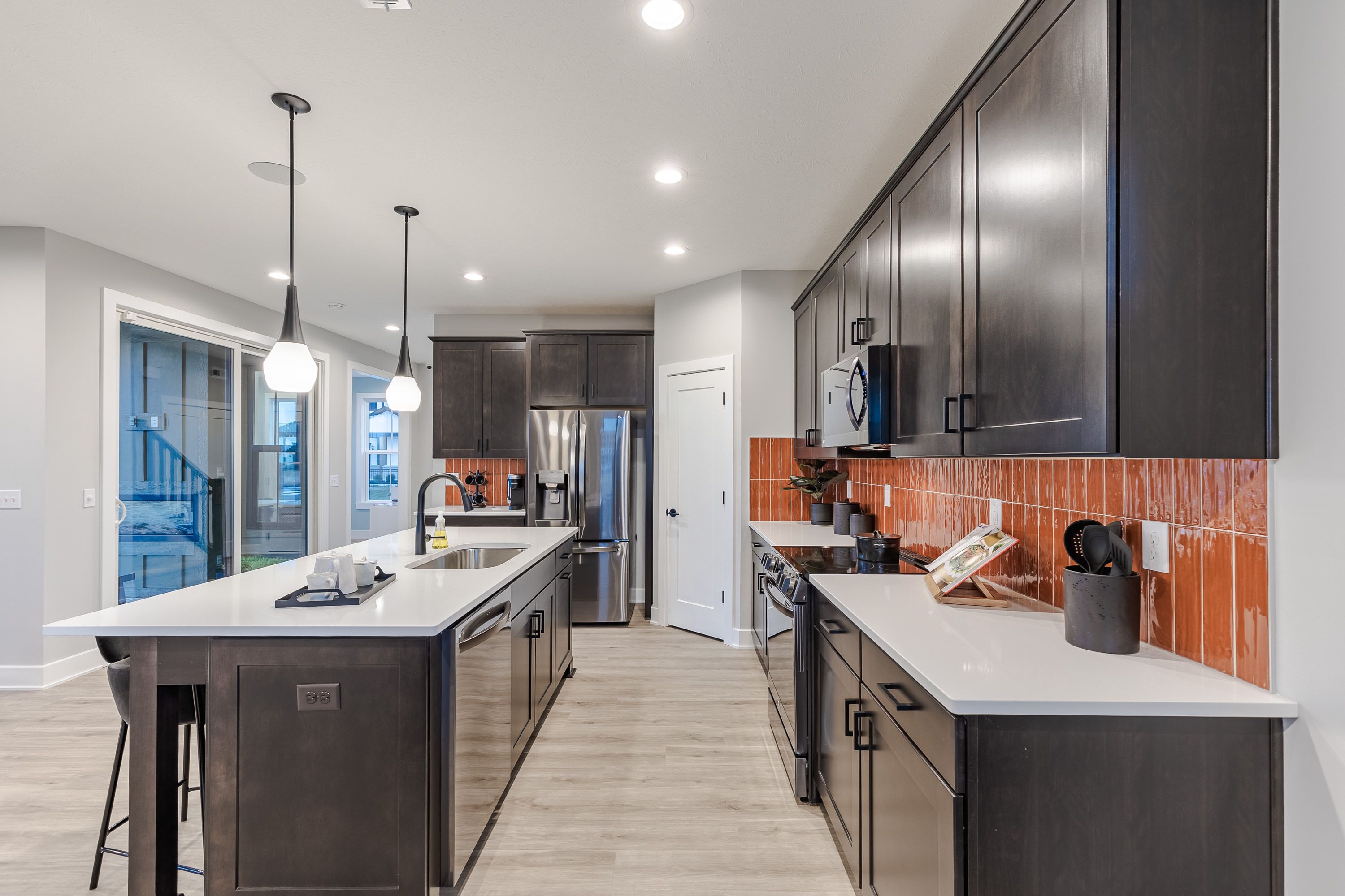 16 Kitchen