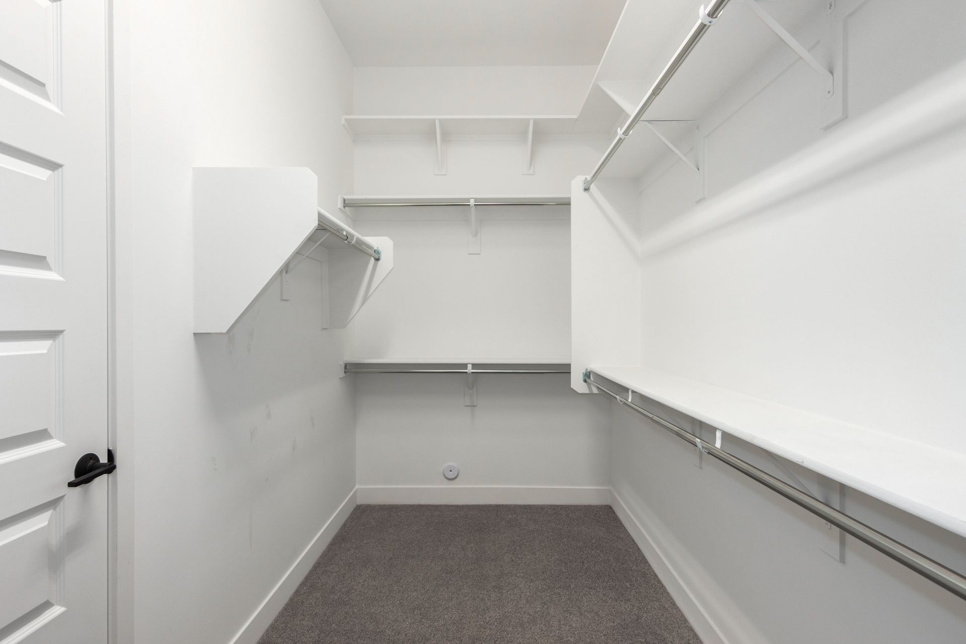 Owners Walk In Closet17