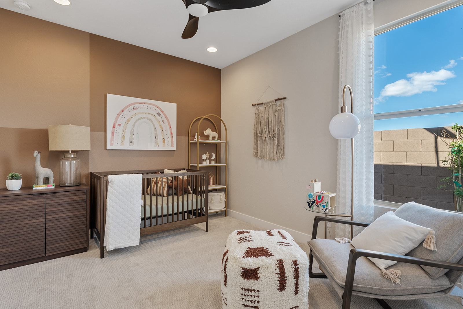 Asante Encore Regal_Bed 2