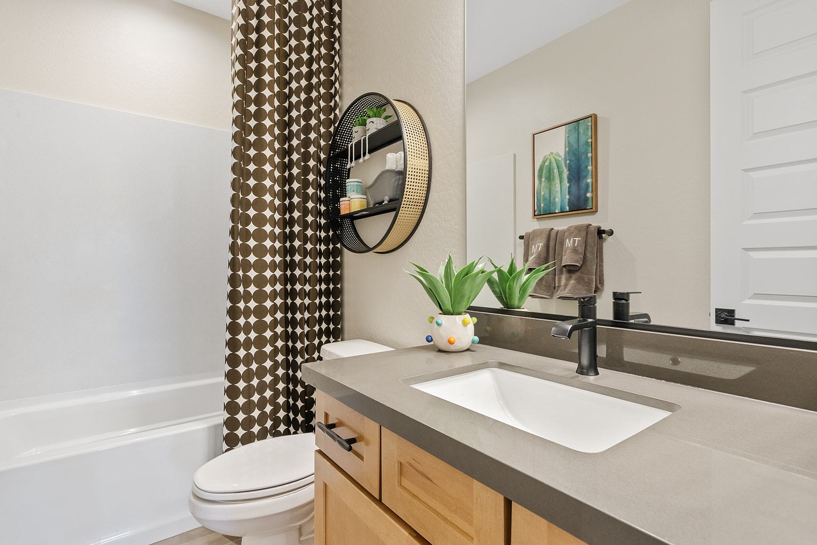 Asante Encore Regal_Bath 2