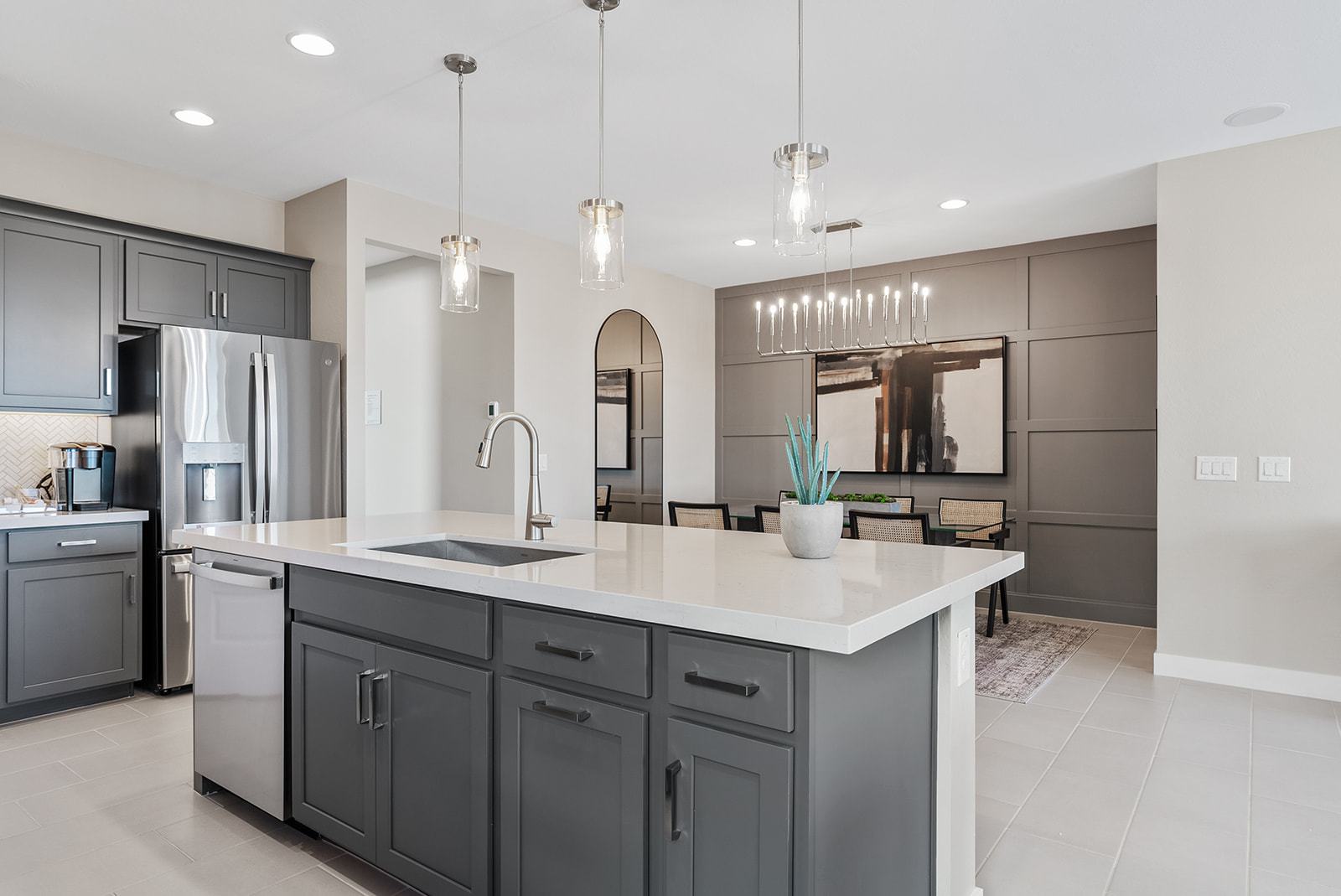 Asante Discovery_Onyx Model_Kitchen and Dining