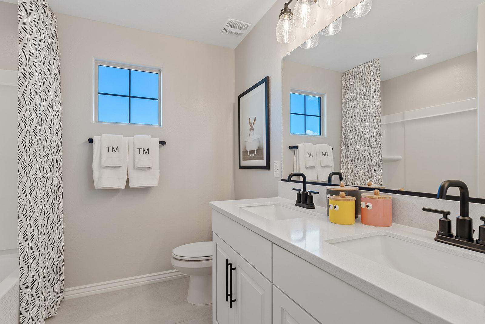 Asante Discovery Sienna_Bath 2