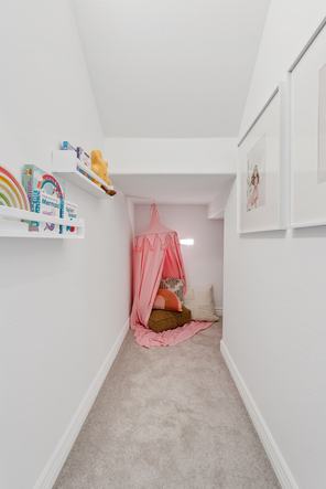 Asante Discovery Sienna_Under Stairs