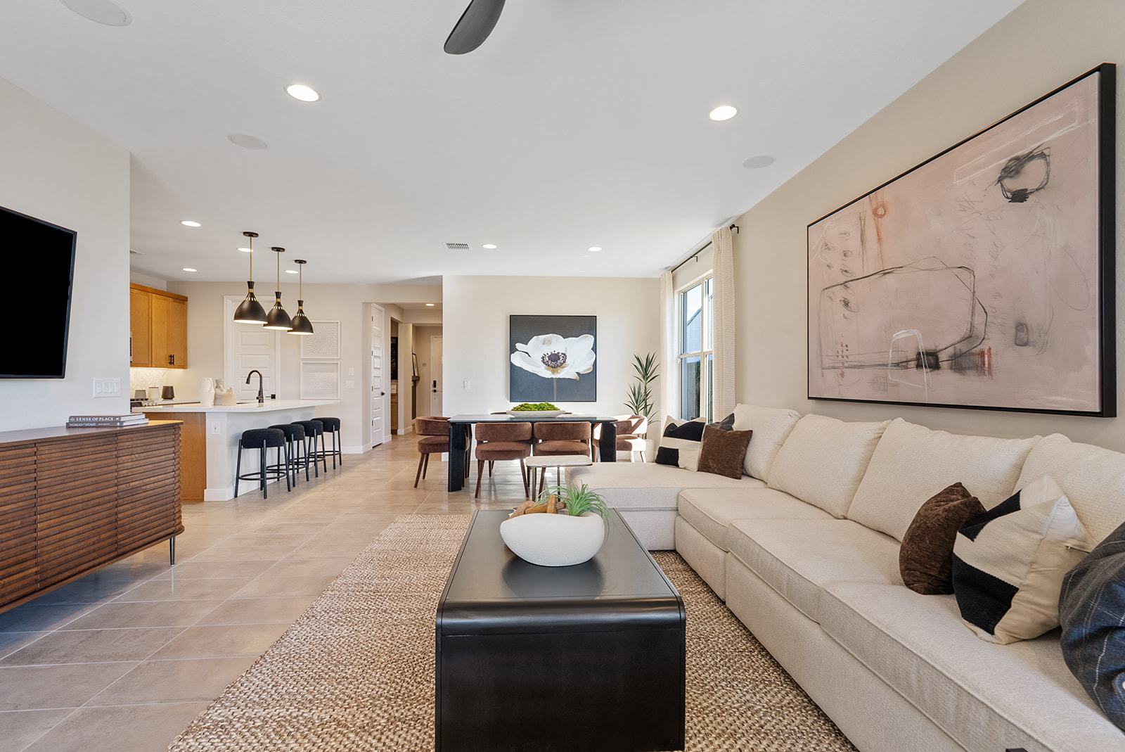 Asante Encore RegalGreat Room 3