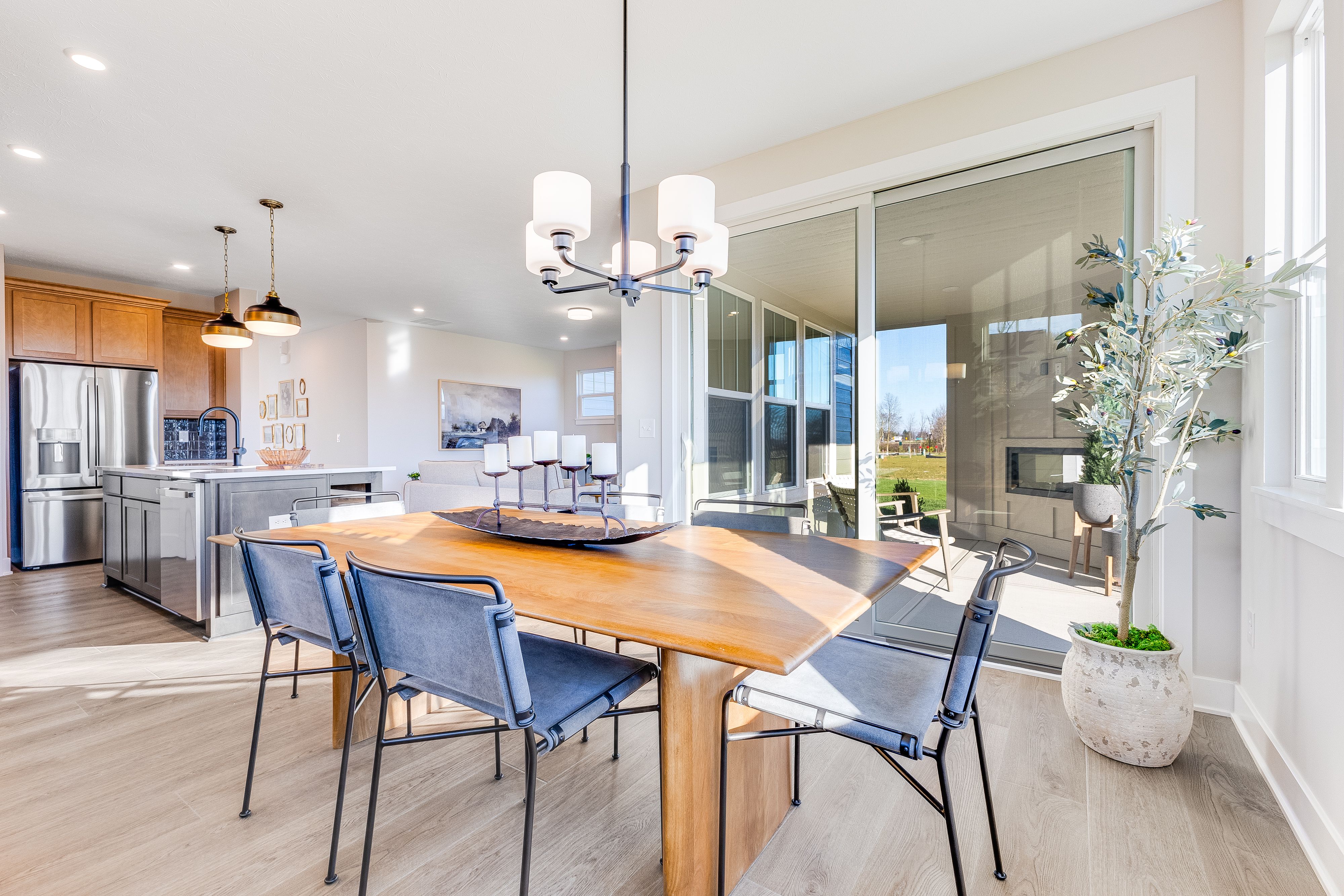 11 Dining Area