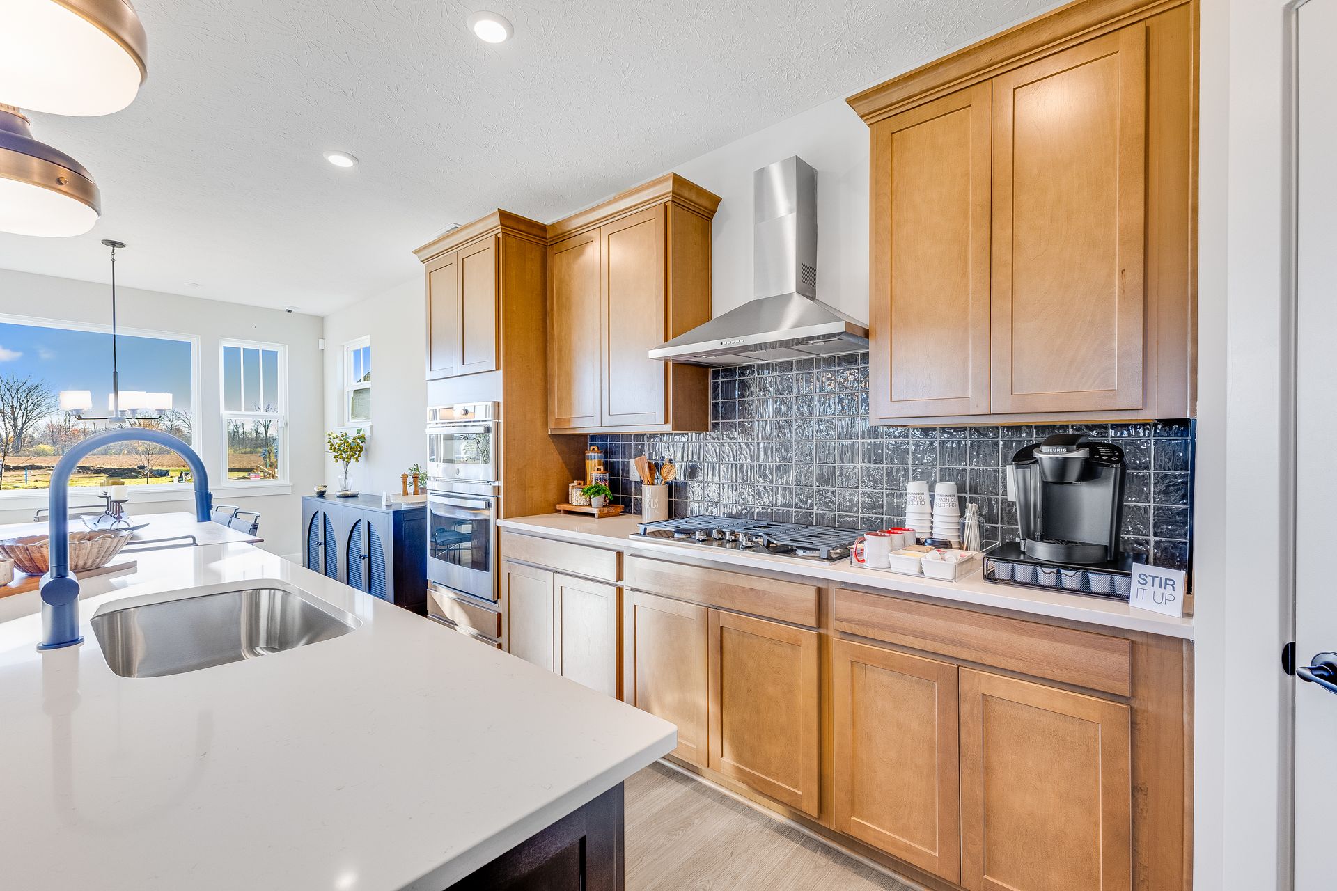 09 Kitchen