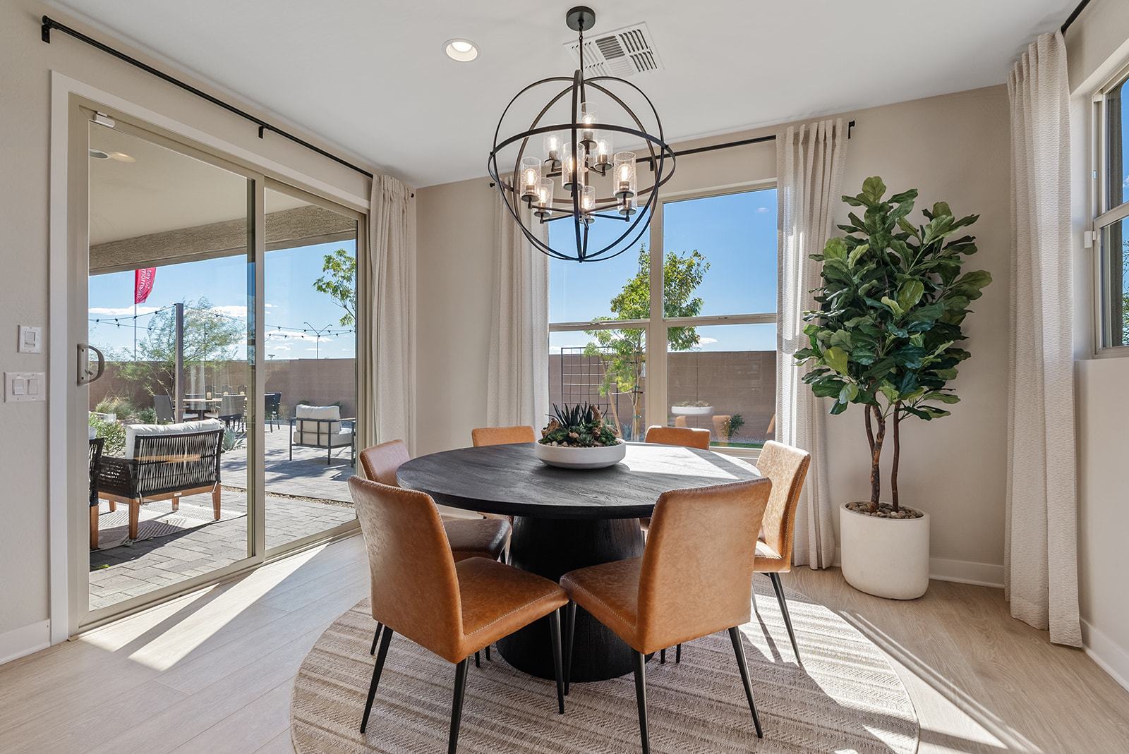 Asante Passage Zion_Dining