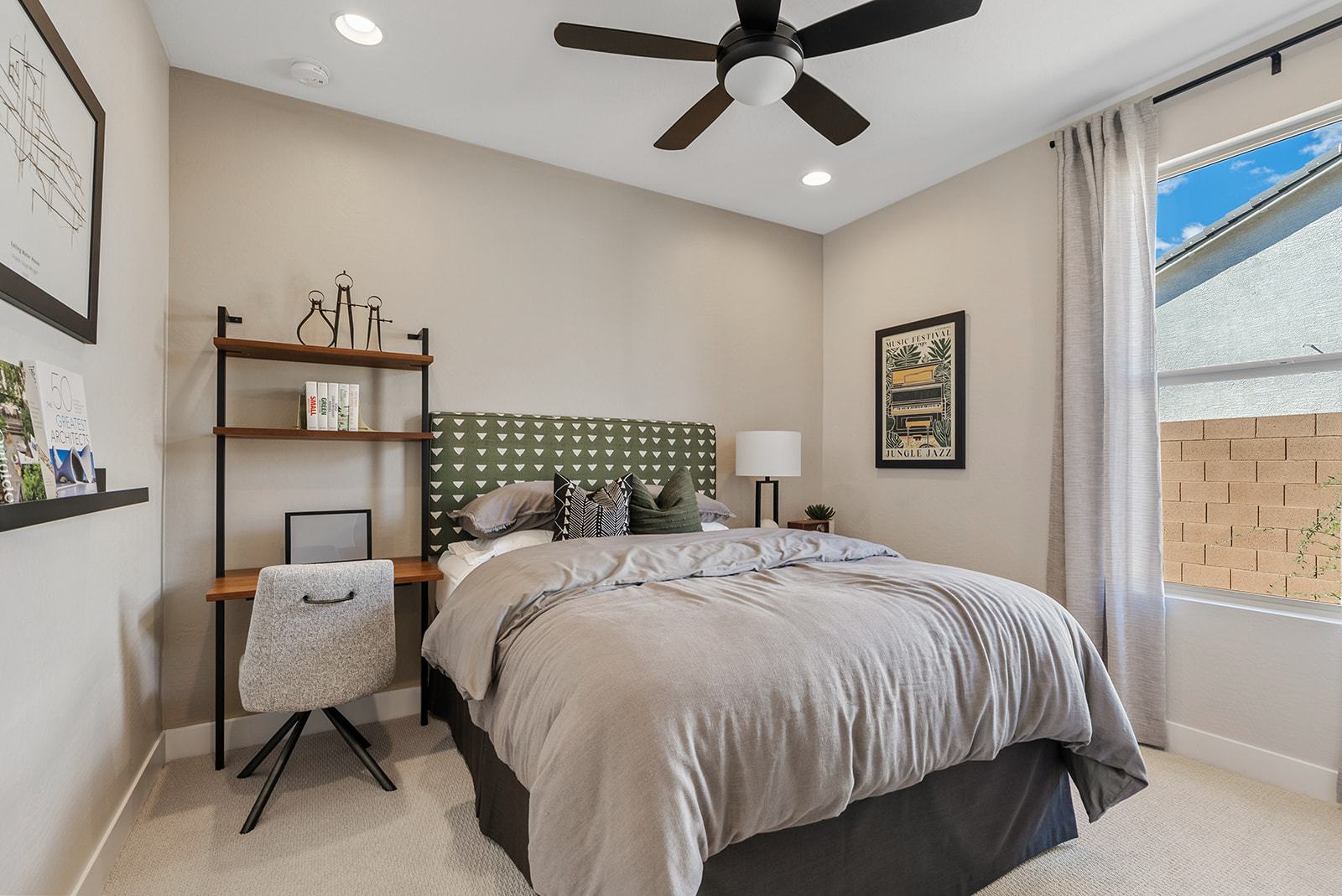 Asante Passage Zion_Bed 2